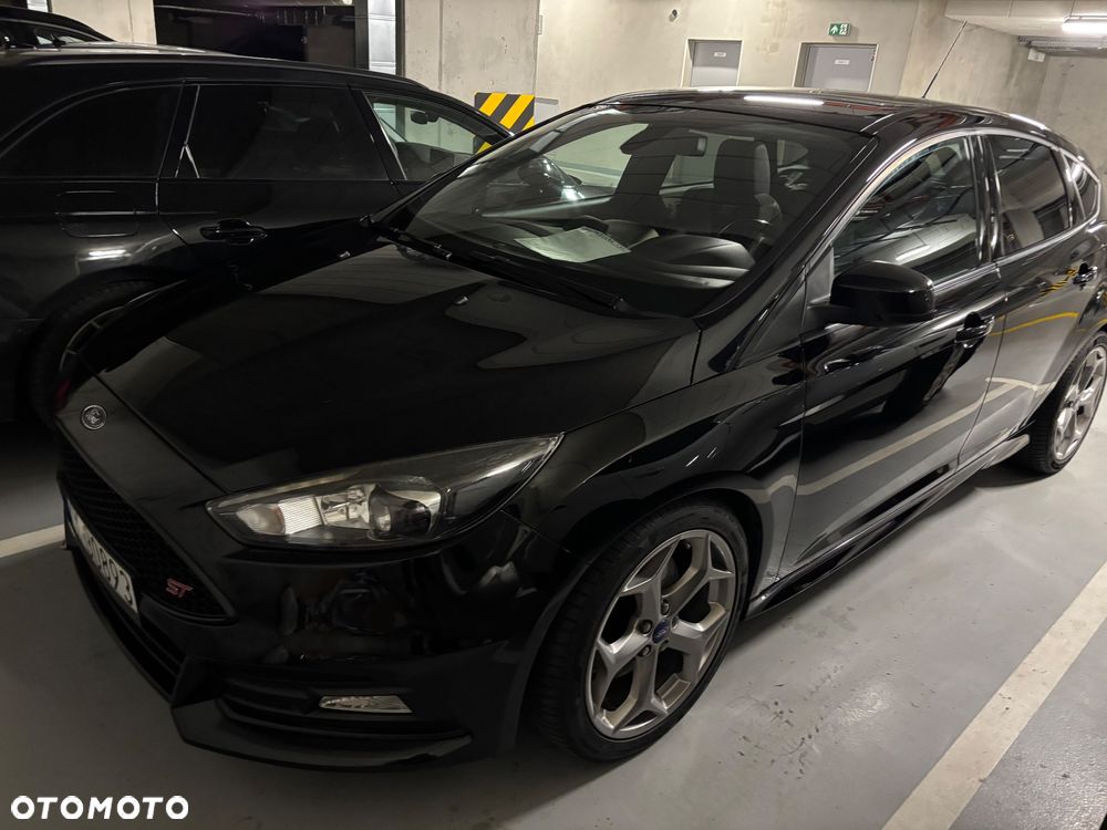 Ford Focus 2.0 TDCi ST - 30