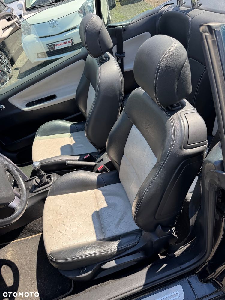 Peugeot 207 CC - 15