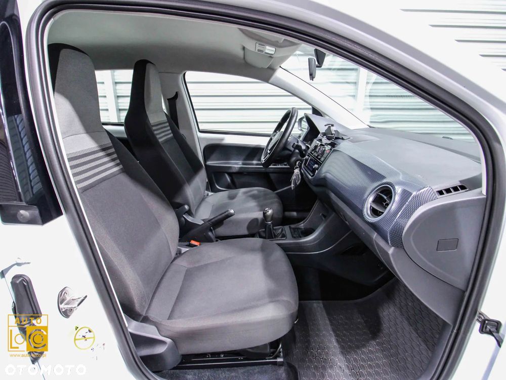 Volkswagen up! 1.0 move - 10