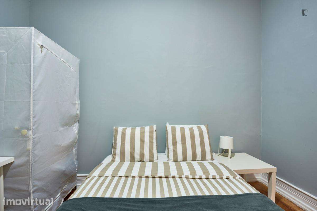 Quarto - localizado em Entrecampos Lisbon - Grande imagem: 4/36