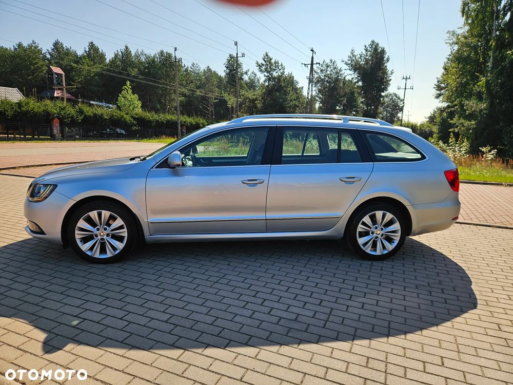 Skoda Superb 2.0 TDI Green tec 4x4 DSG Elegance - 4