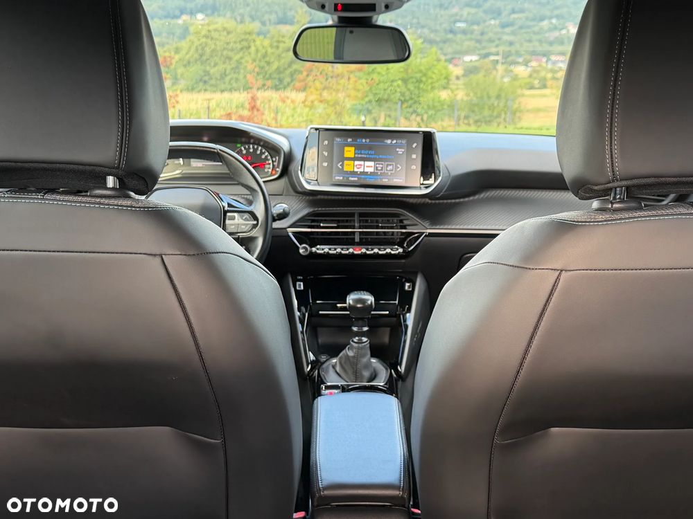 Peugeot 2008 1.2 PureTech Allure S&S - 12