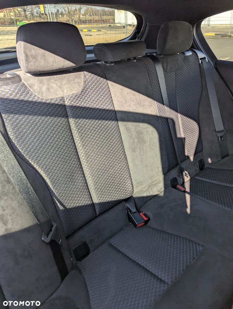 BMW Seria 1 118d - 14