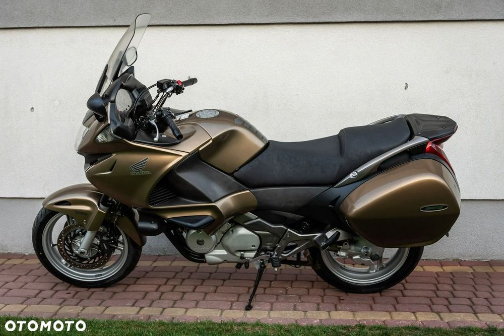 Honda NTV - 6