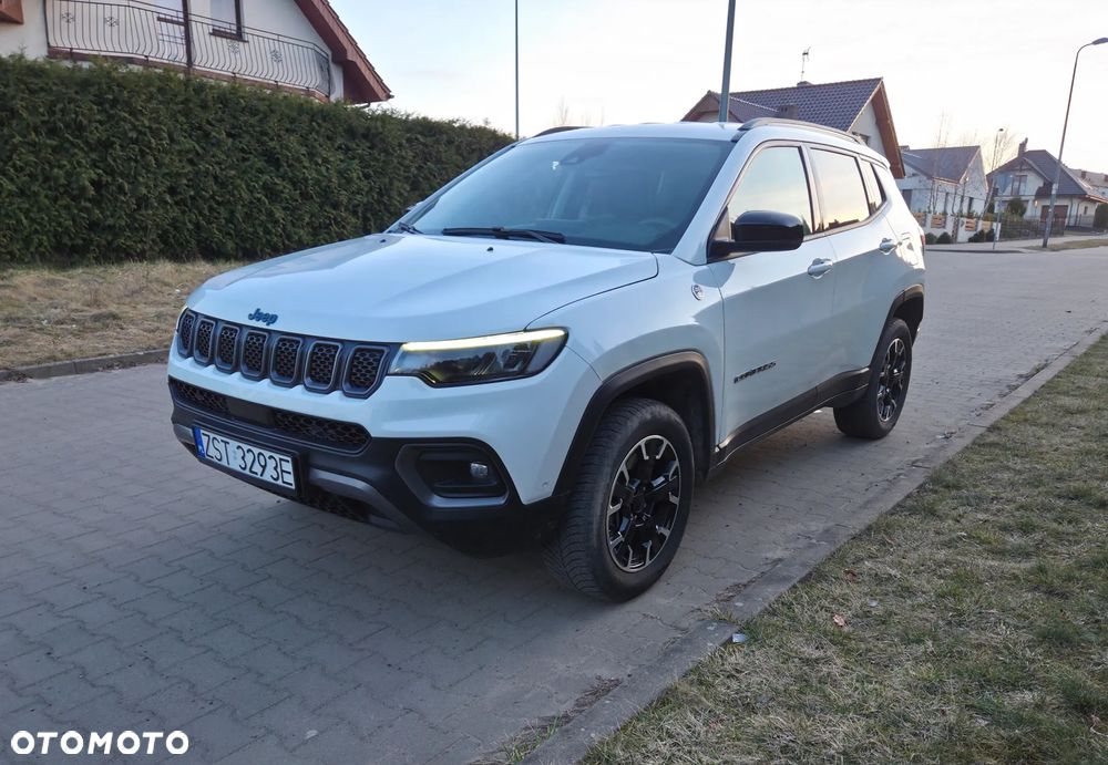 Jeep Compass 1.3 T4 4xe Automatik Trailhawk - 3
