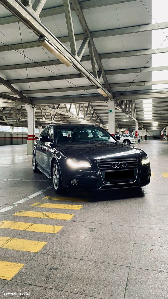 Audi A4 Avant 2.0 TDi S-line - 2