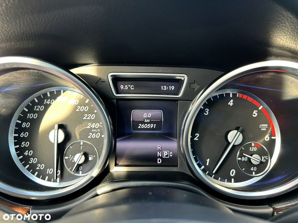 Mercedes-Benz ML - 18