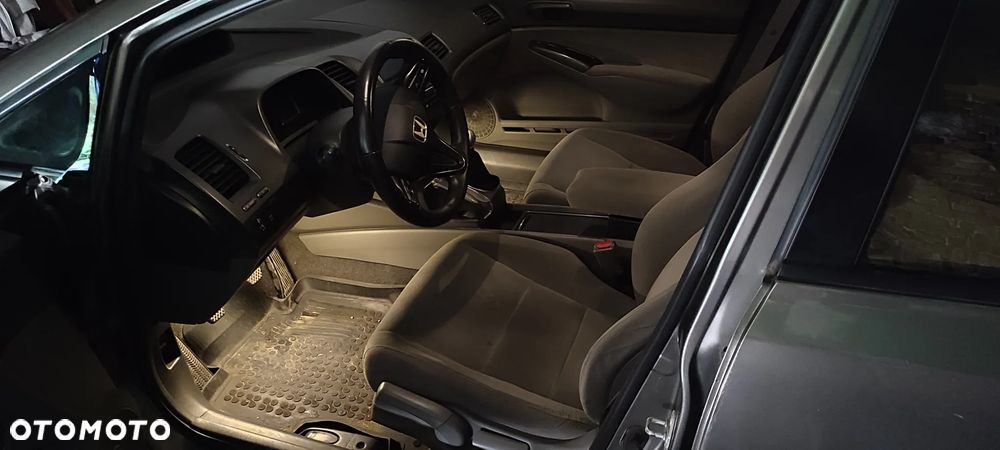 Honda Civic - 8