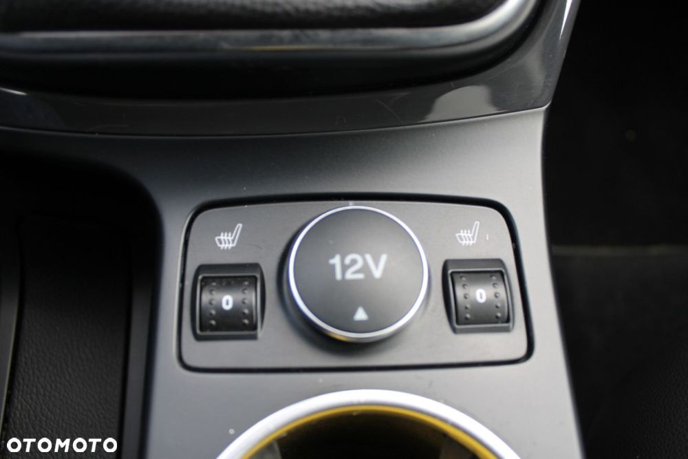 Ford Kuga - 33