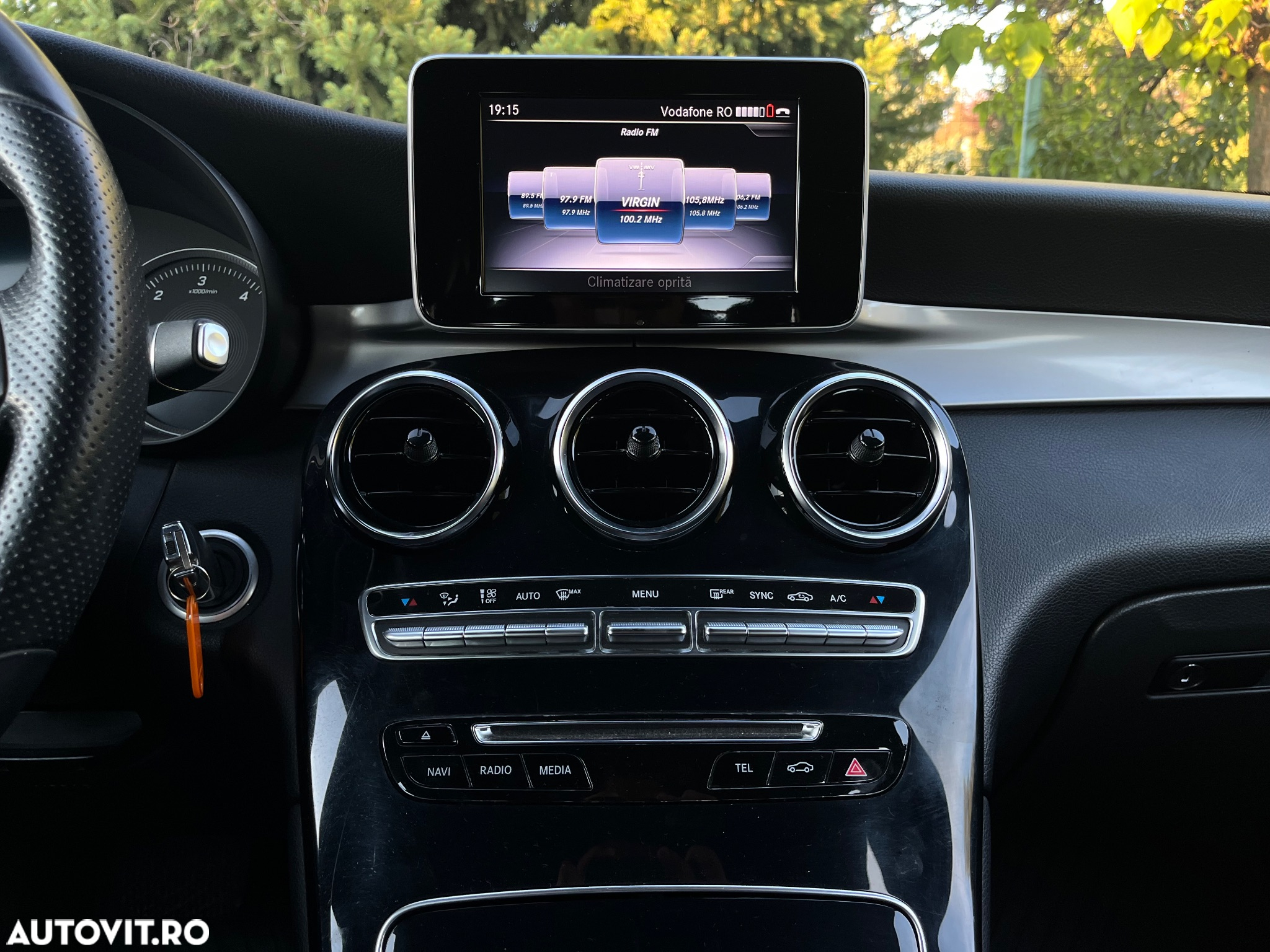 Mercedes-Benz GLC 220 d 4MATIC - 28
