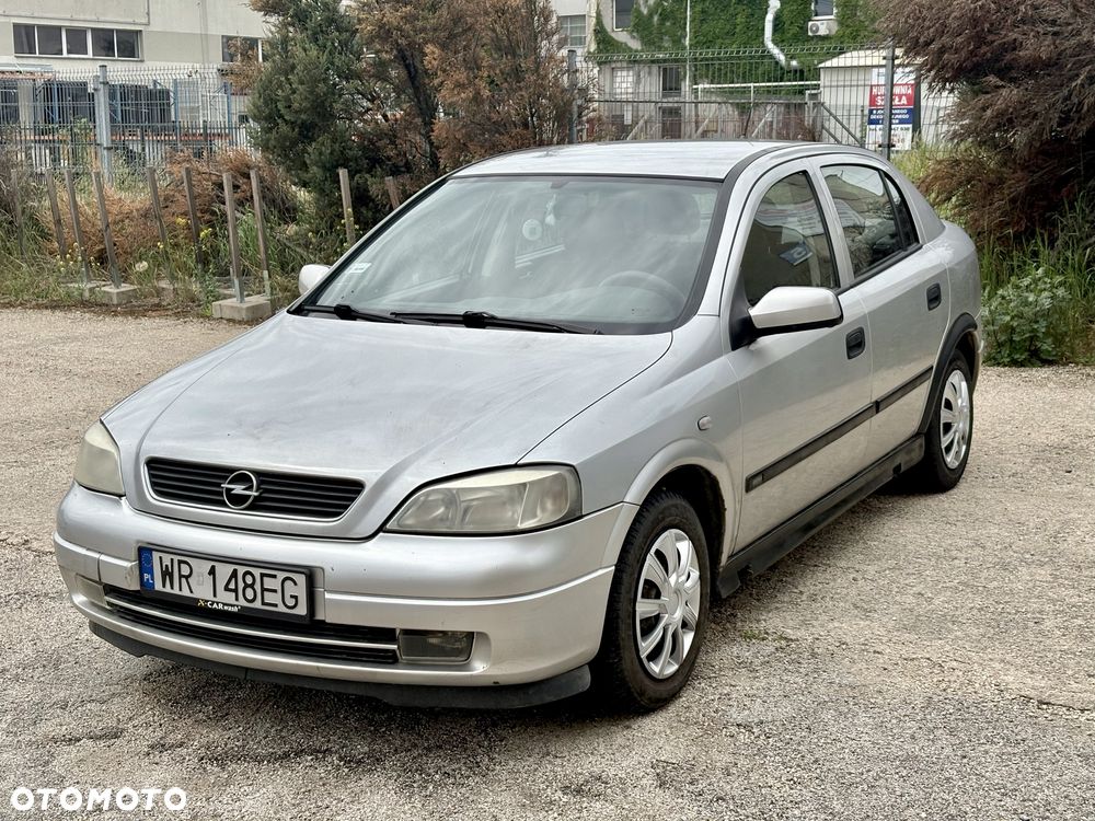 Opel Astra - 1