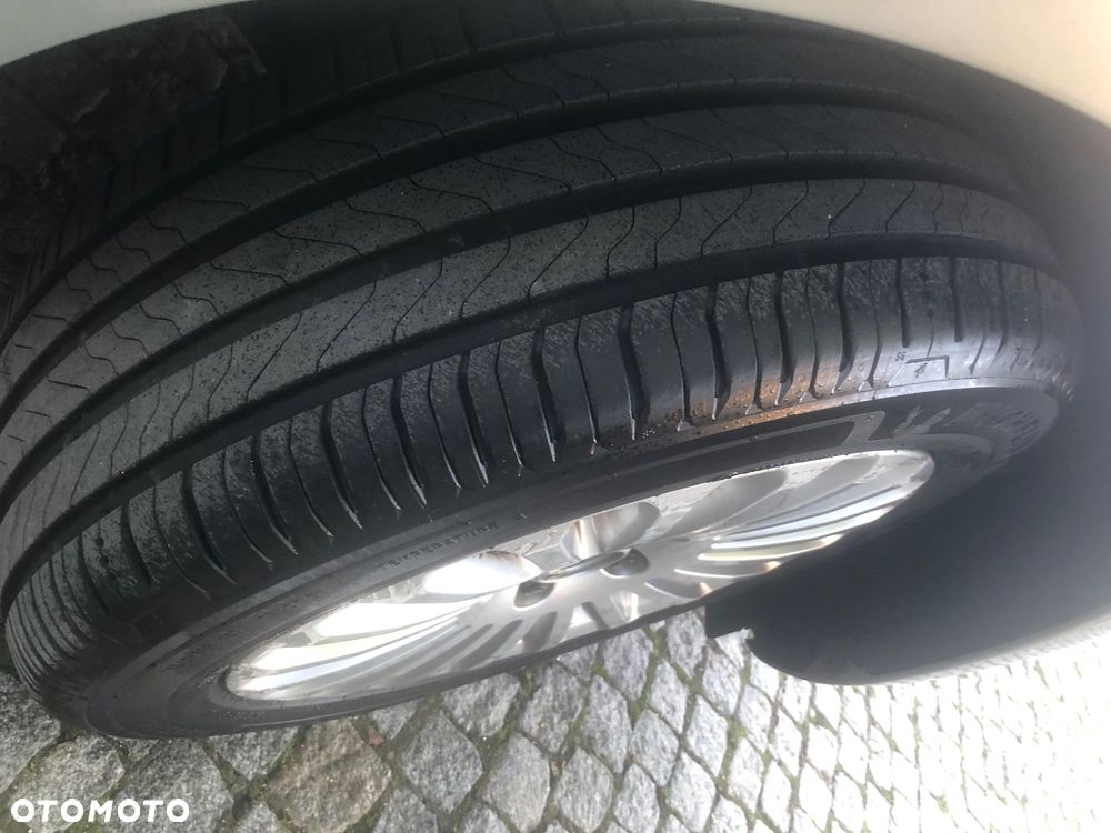 Ford Focus 1.8 FF Platinium X - 13