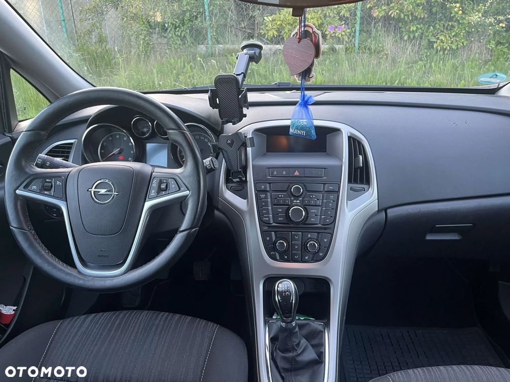 Opel Astra 1.4 Turbo - 5