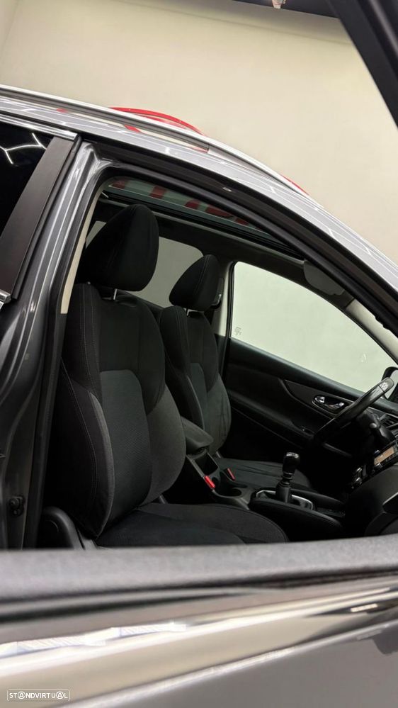 Nissan Qashqai 1.5 dCi Tekna Premium - 18