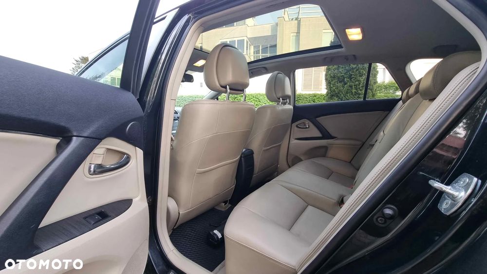 Toyota Avensis 2.2 D-4D Prestige Premium - 5