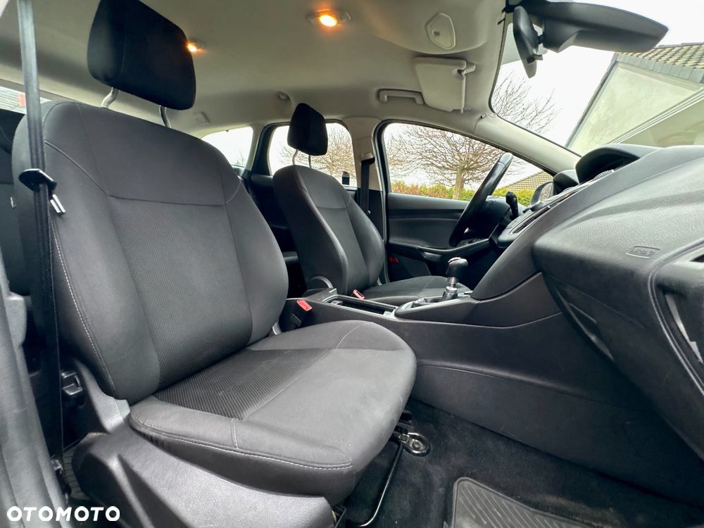 Ford Focus - 11