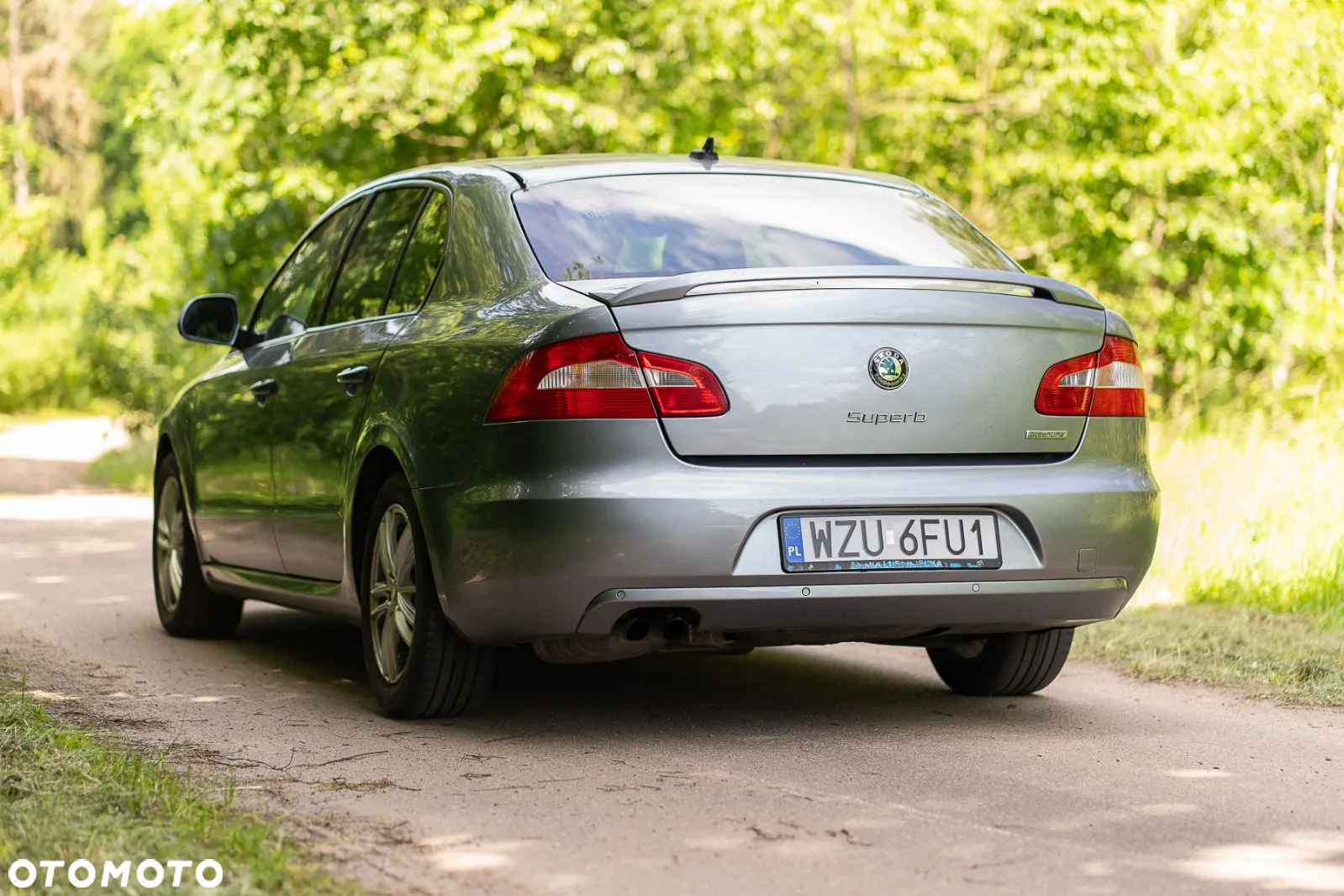 Skoda Superb 1.6 TDI Ambition Greenline - 4