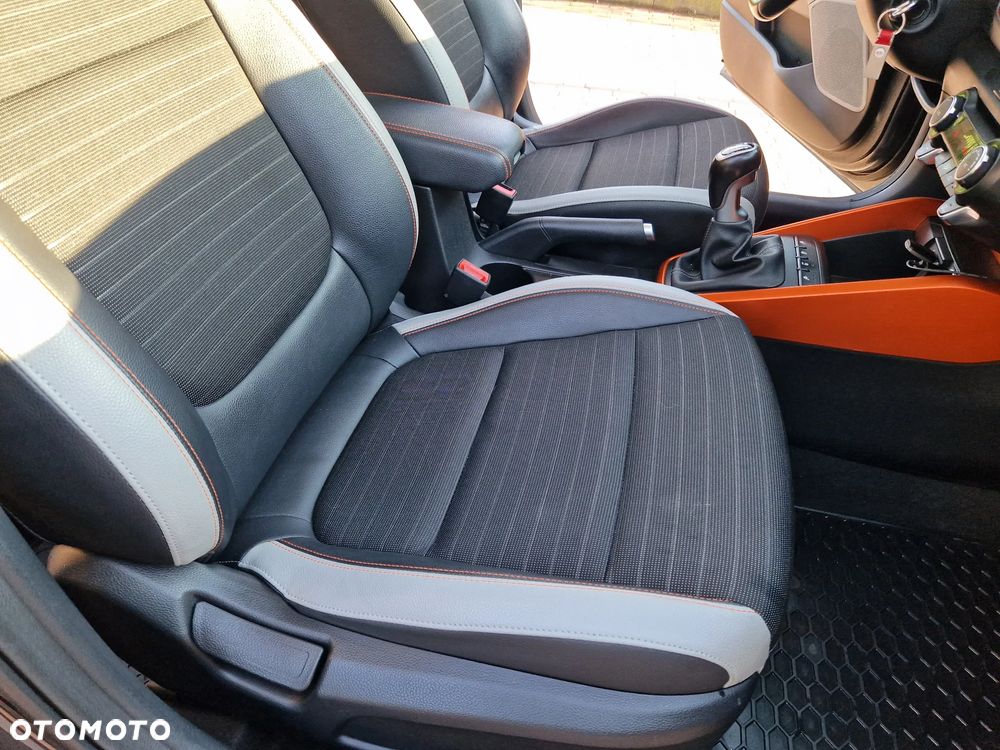 Kia Stonic 1.4 XL - 26