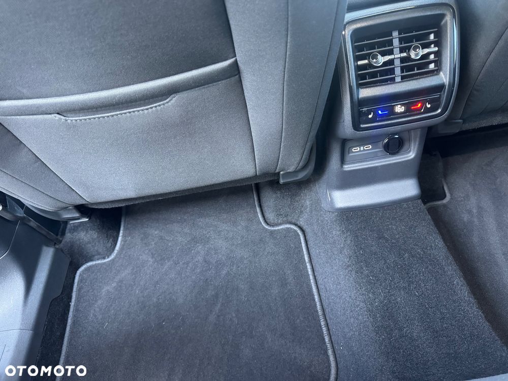 Skoda Kodiaq 2.0 TSI 4x4 Selection DSG - 22