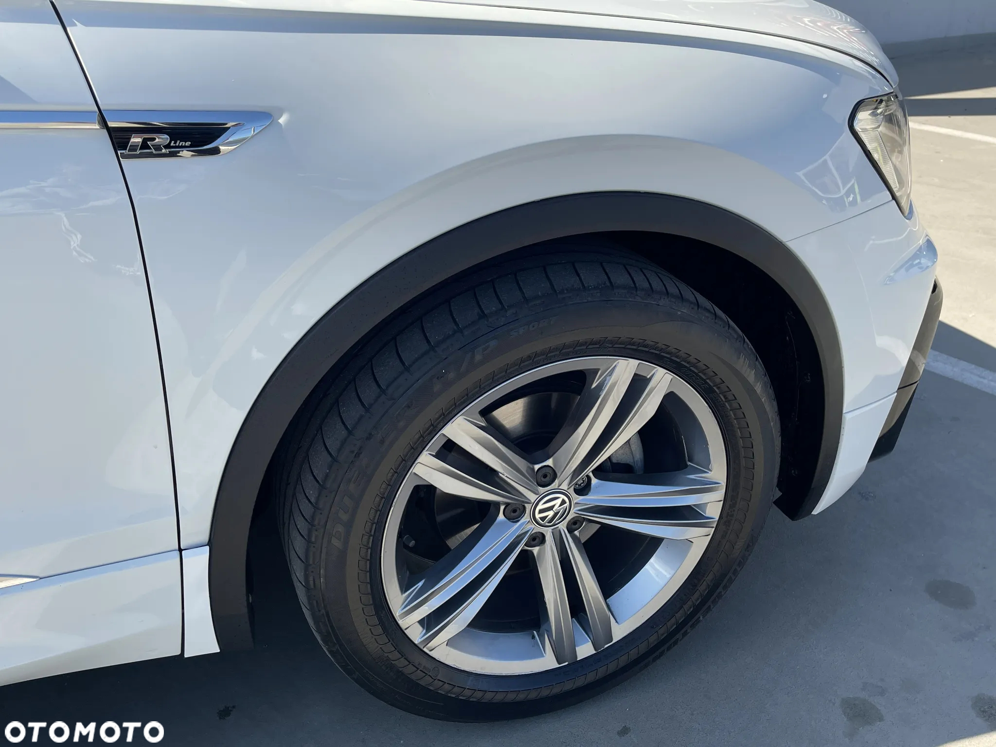 Volkswagen Tiguan 2.0 TDI SCR 4MOTION DSG R-Line - 14