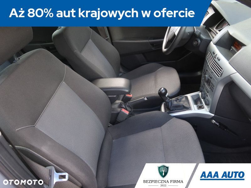 Opel Astra - 11