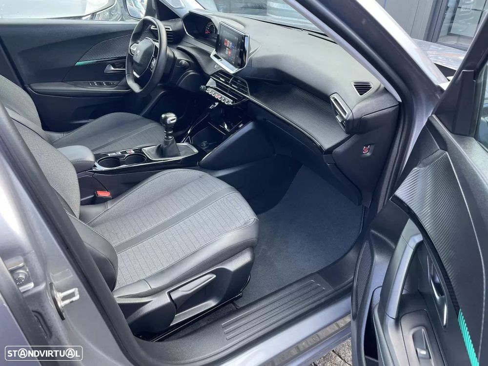 Peugeot 2008 1.2 PureTech Allure - 14