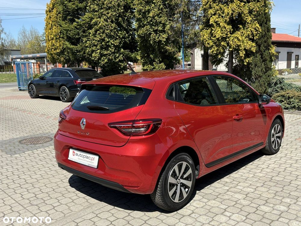 Renault Clio - 6