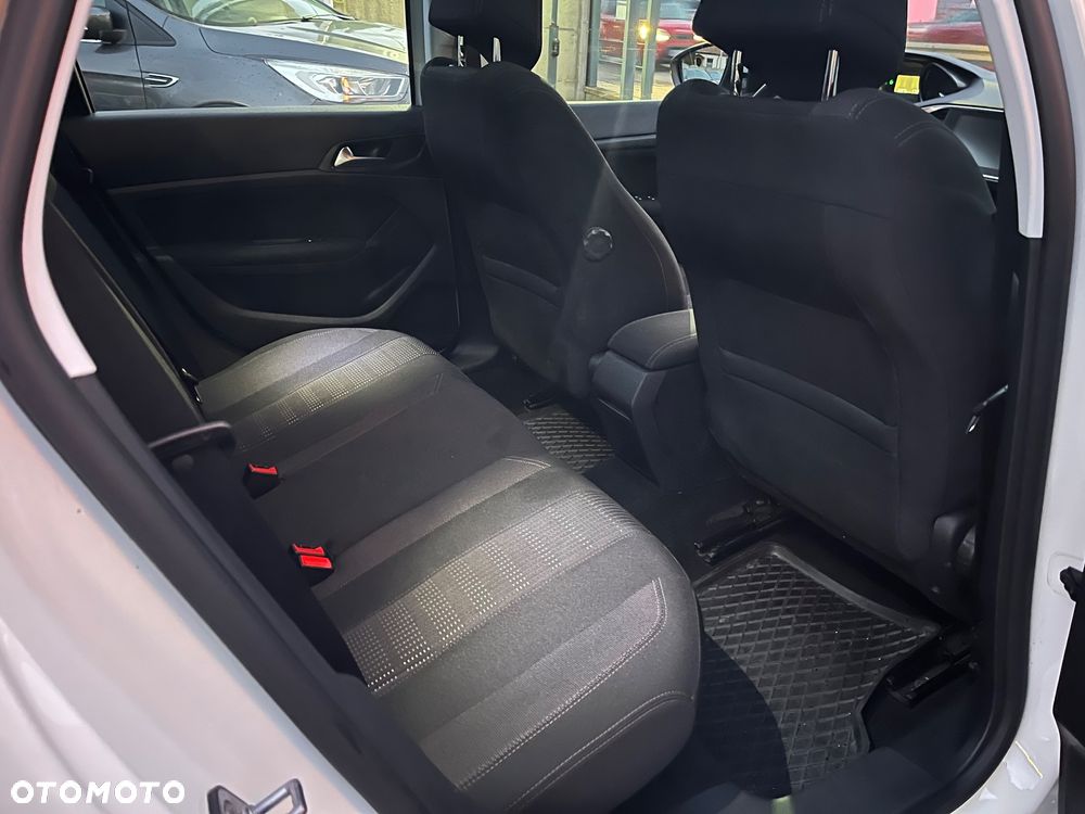 Peugeot 308 e-HDi FAP 115 Stop&Start Allure - 10