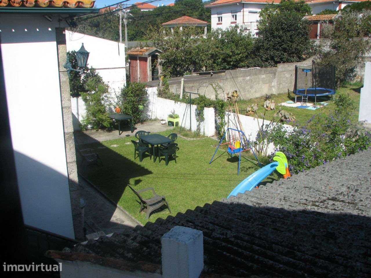 Excelente apartamento com vista de mar, jardim e quintal privativo - Grande imagem: 4/5