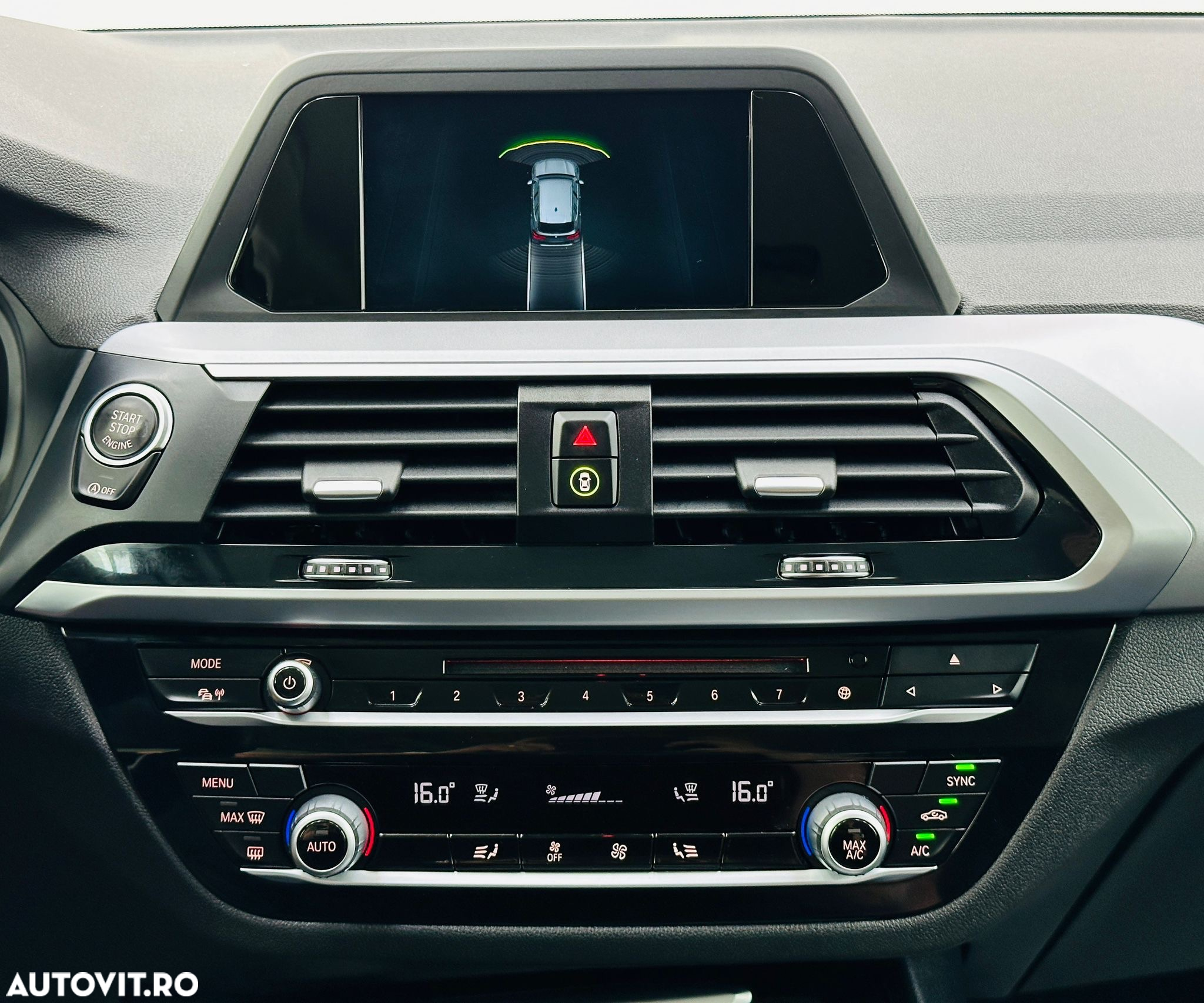 BMW X3 sDrive18d AT MHEV - 35
