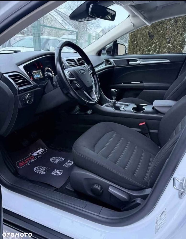 Ford Mondeo - 13