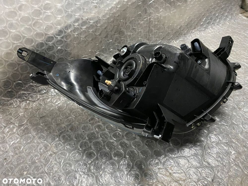 LAMPA LEWA MITSUBISHI SPACE STAR II STANLEY W0563 - 9