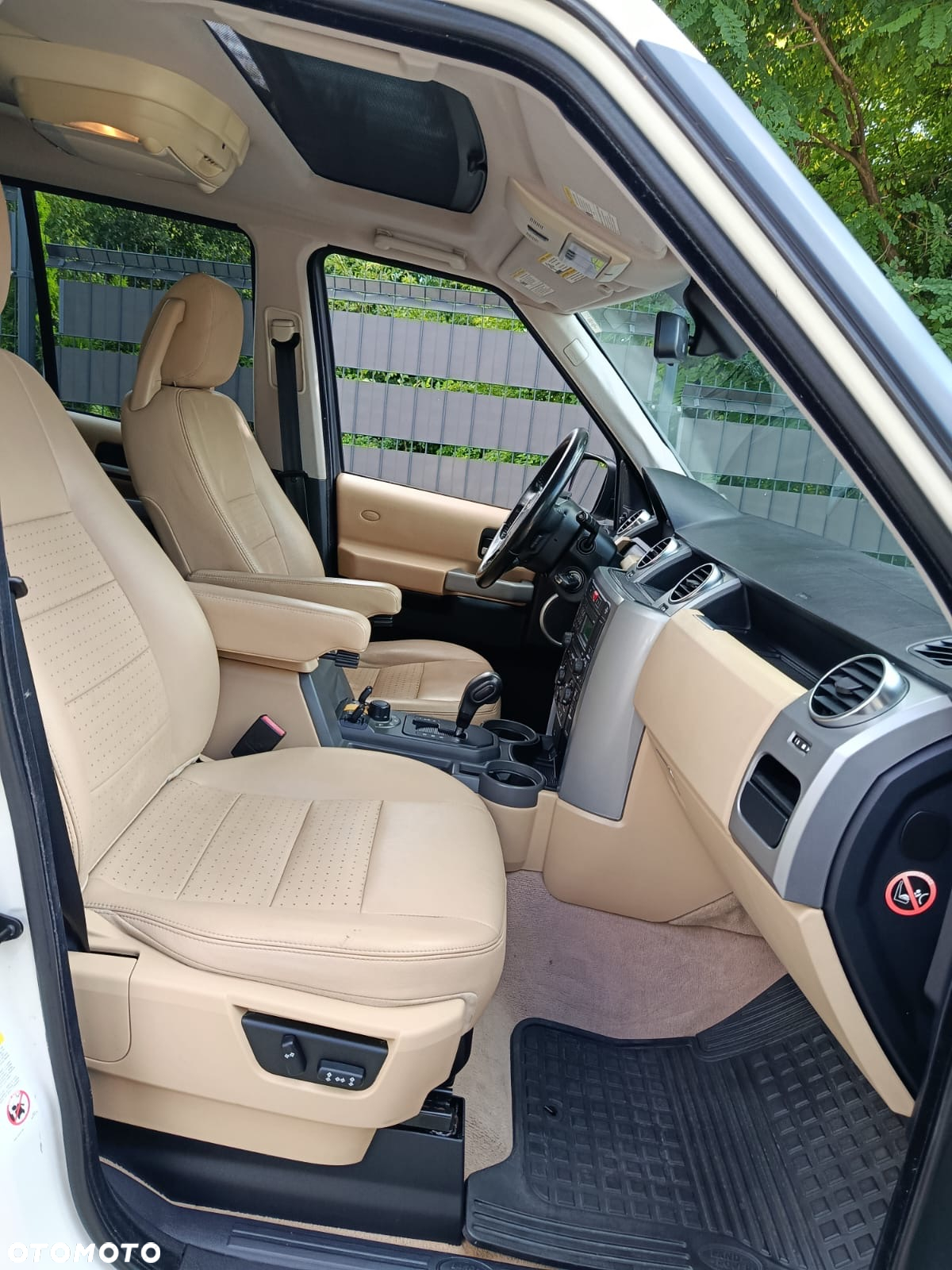 Land Rover Discovery III 4.4 V8 SE - 29