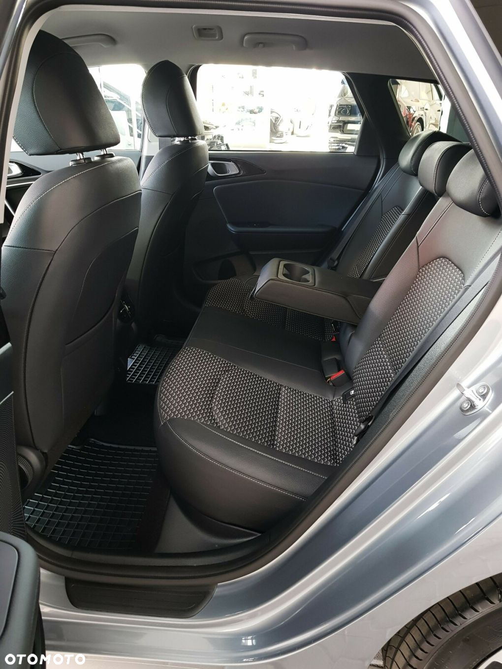 Kia Ceed 1.5 T-GDI Tribute DCT - 29