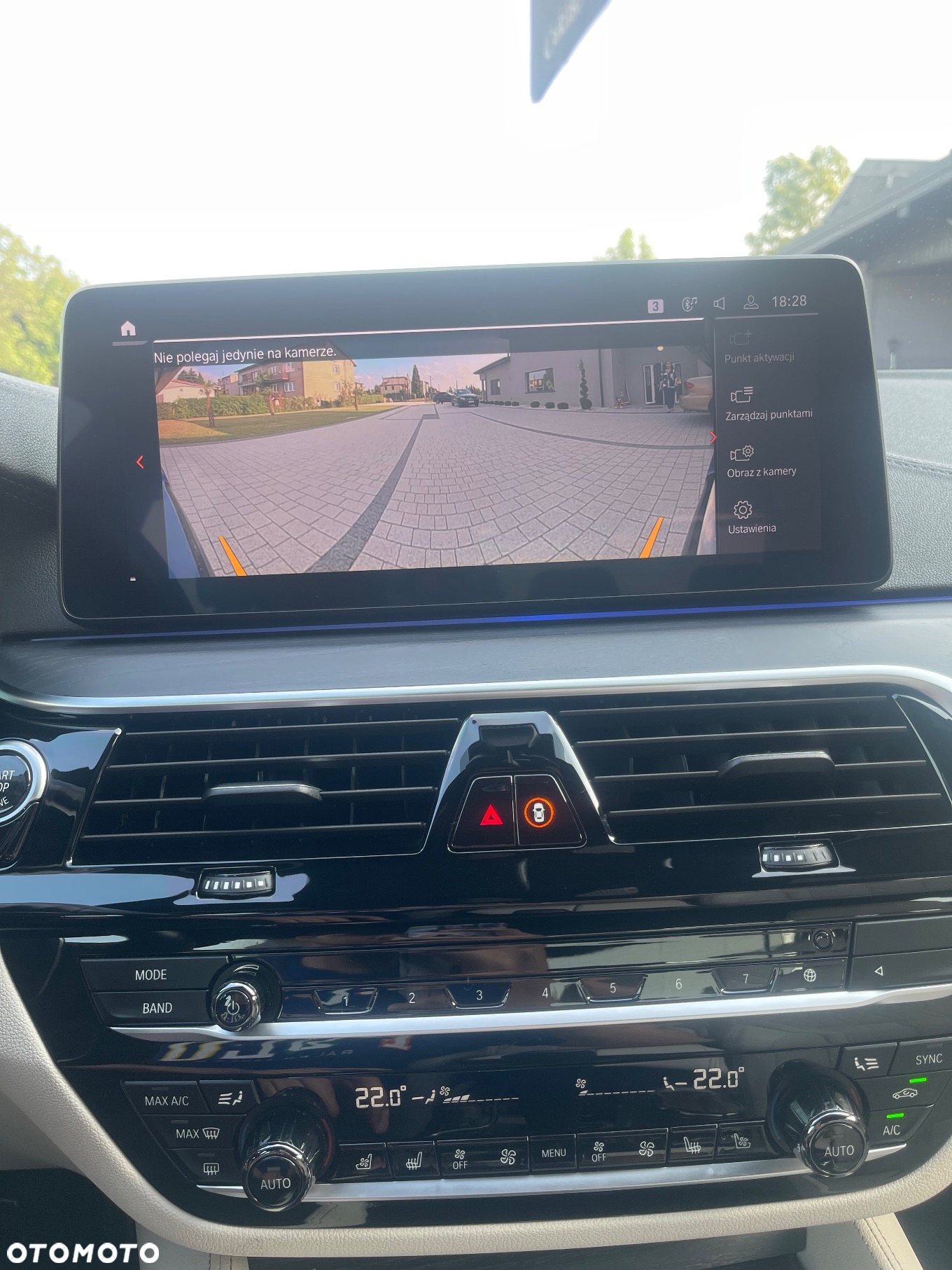 BMW Seria 5 M550i xDrive sport - 14
