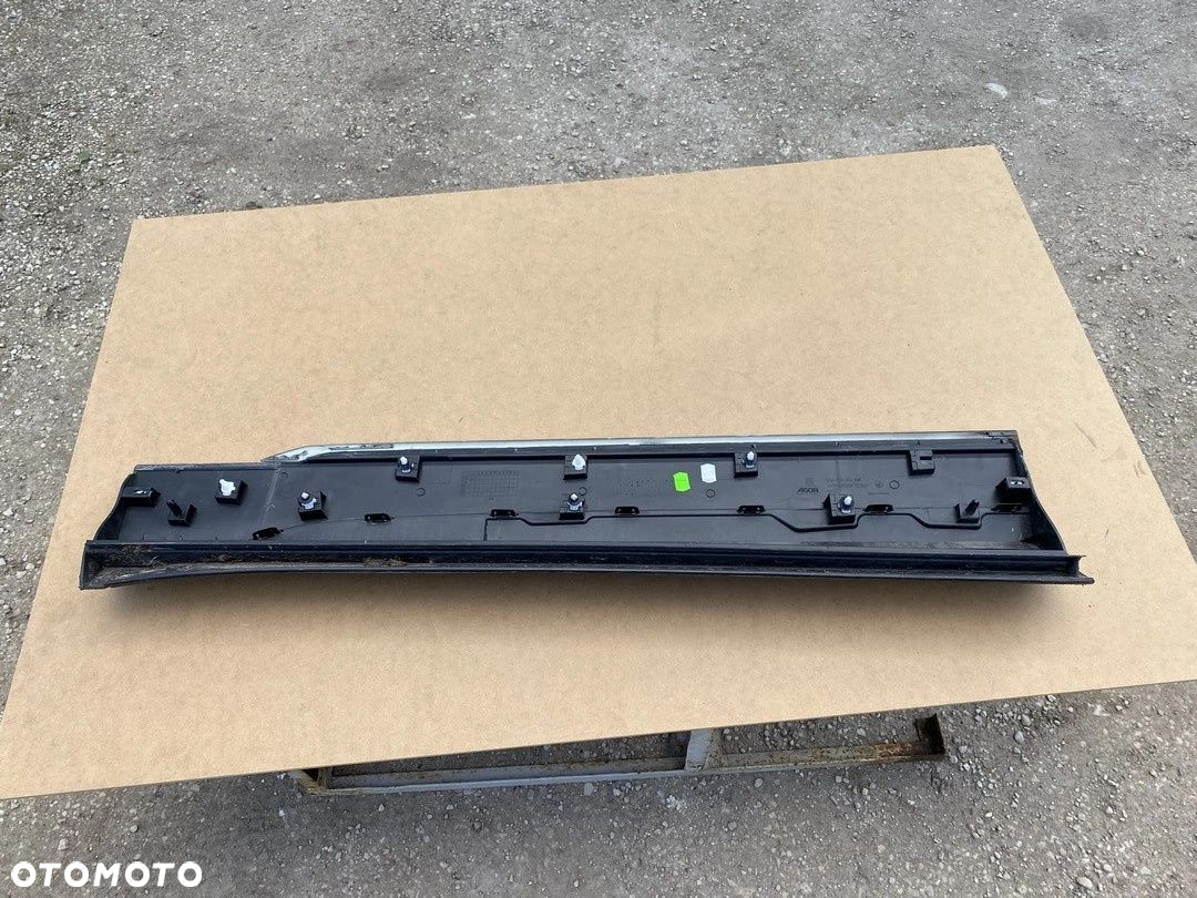 LISTWA PRAWA NA PRZEDNIE DRZWI VW TIGUAN II 5N LIFT 21- 5NA854940AK - 5