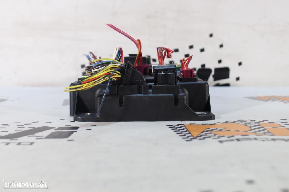 Bsi / Caixa De Relés Mini Mini (R56)  61353457414 / 3457414 / 10681811 - 4
