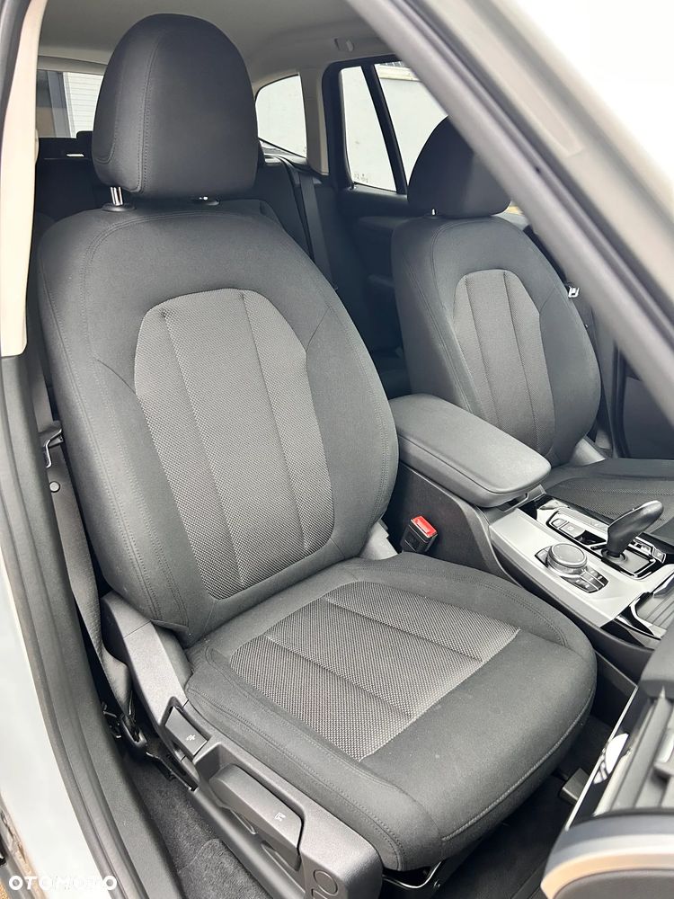 BMW X3 xDrive20i GPF Advantage - 31