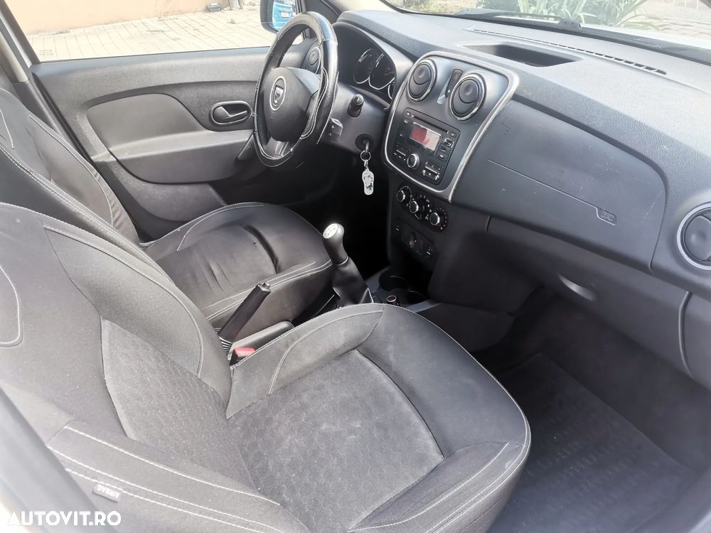 Dacia Logan 0.9 TCe Laureate - 5