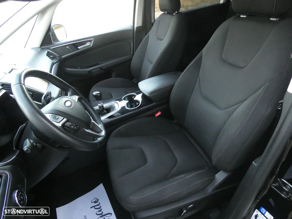Ford S-Max 2.0 TDCi Titanium - 13