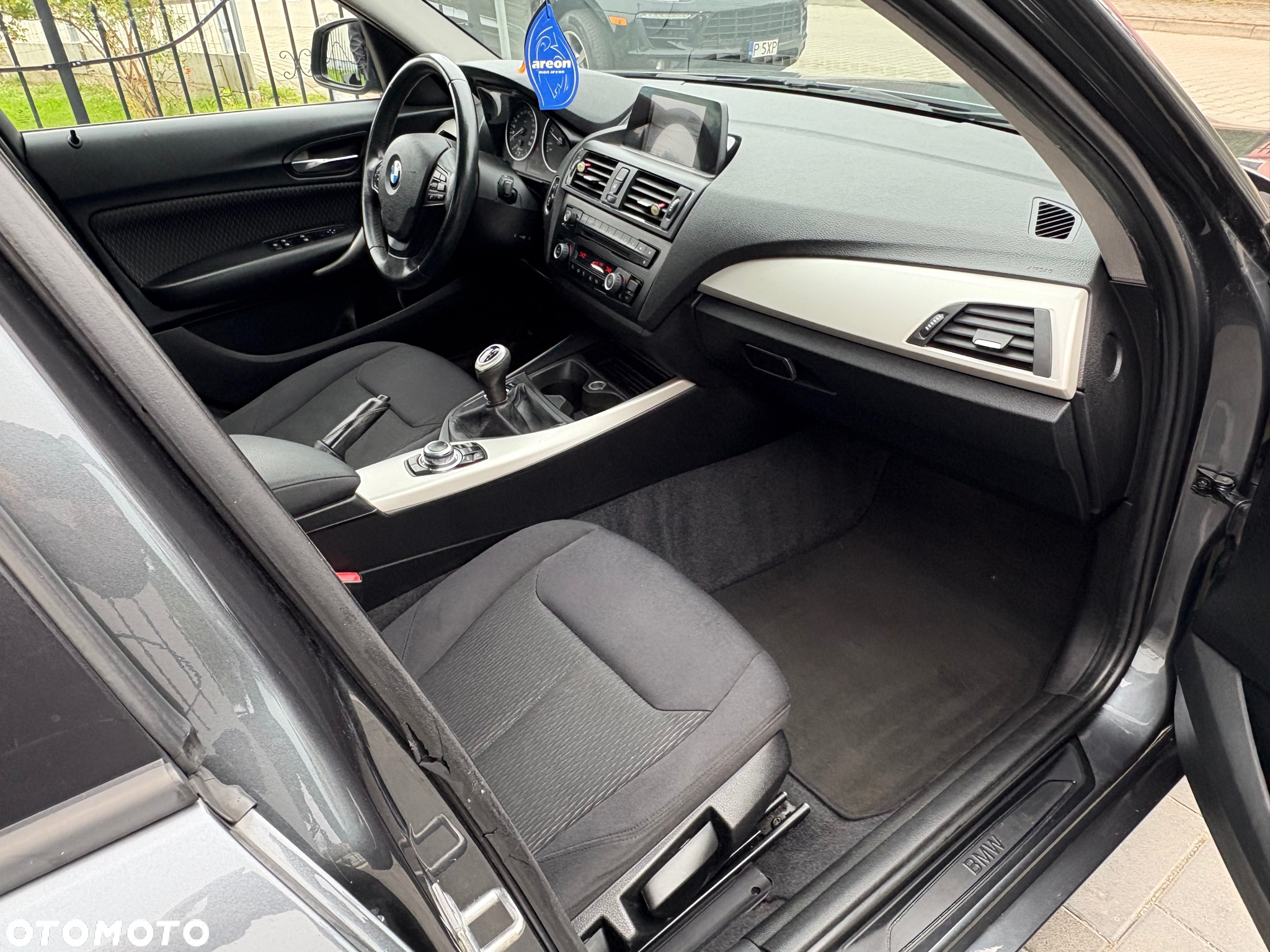 BMW Seria 1 116d - 9