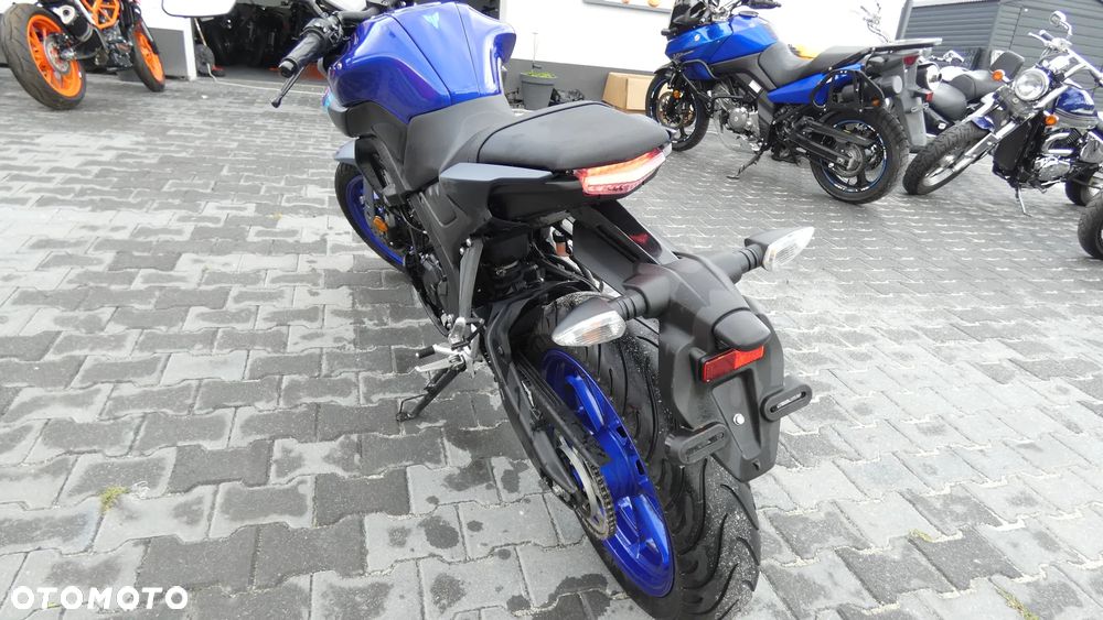 Yamaha MT - 8