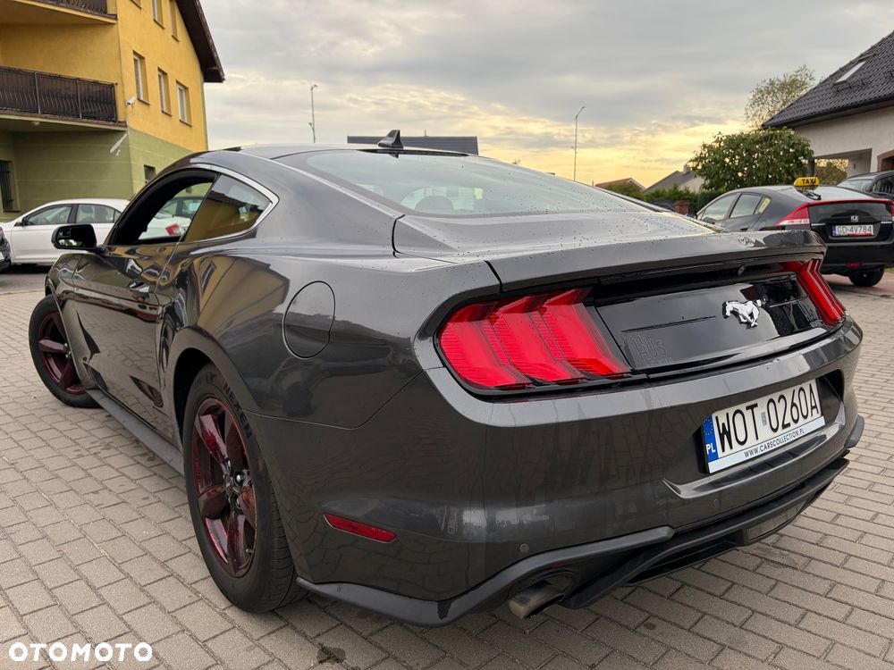 Ford Mustang 2020