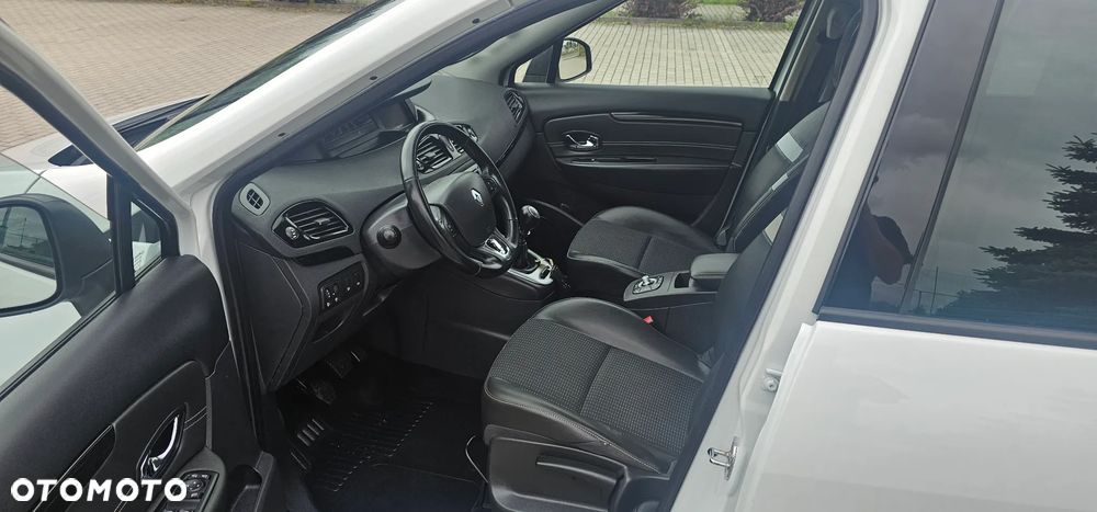 Renault Scenic ENERGY dCi 130 BOSE EDITION - 5