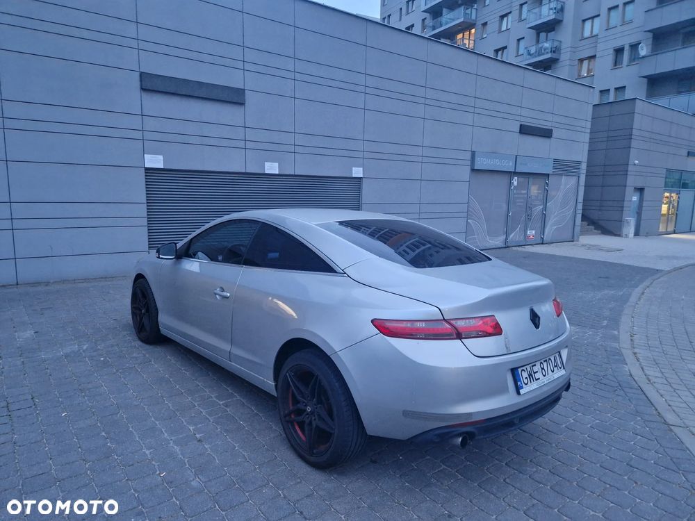 Renault Laguna 2.0 dCi Monaco GP2 - 2