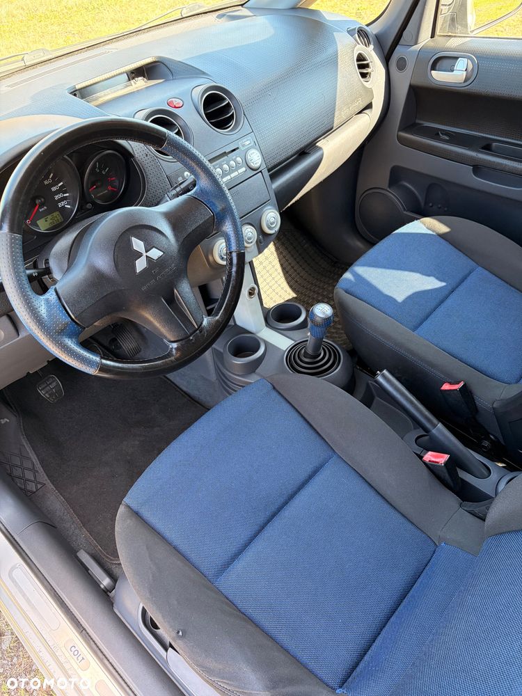 Mitsubishi Colt 1.3 Motion - 9