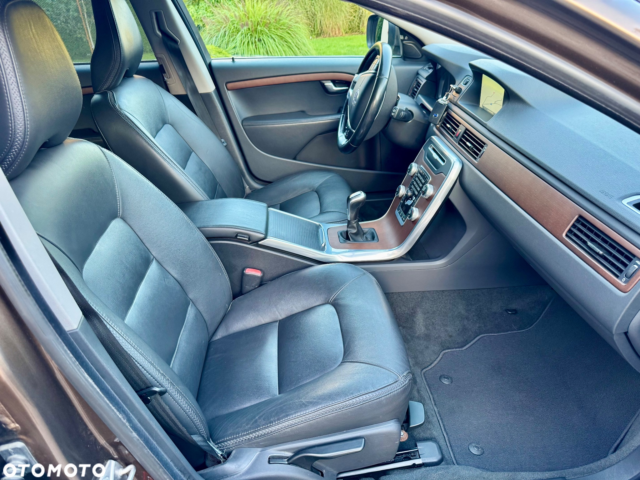 Volvo XC 70 D4 Momentum - 32