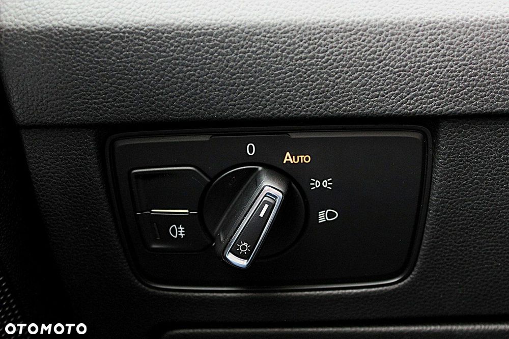 Volkswagen Passat 1.5 TSI EVO Business DSG - 24