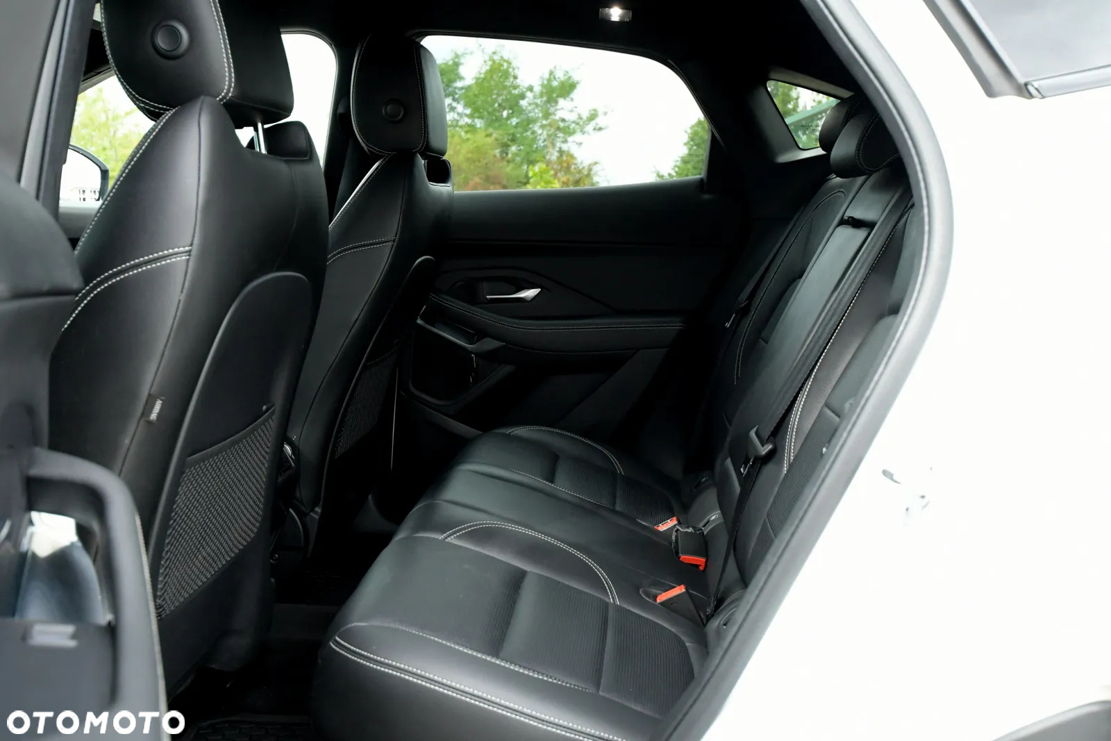 Jaguar E-Pace D200 AWD R-Dynamic S - 21