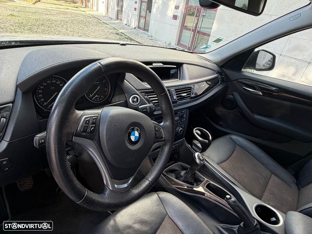 BMW X1 16 d sDrive Line Sport - 17